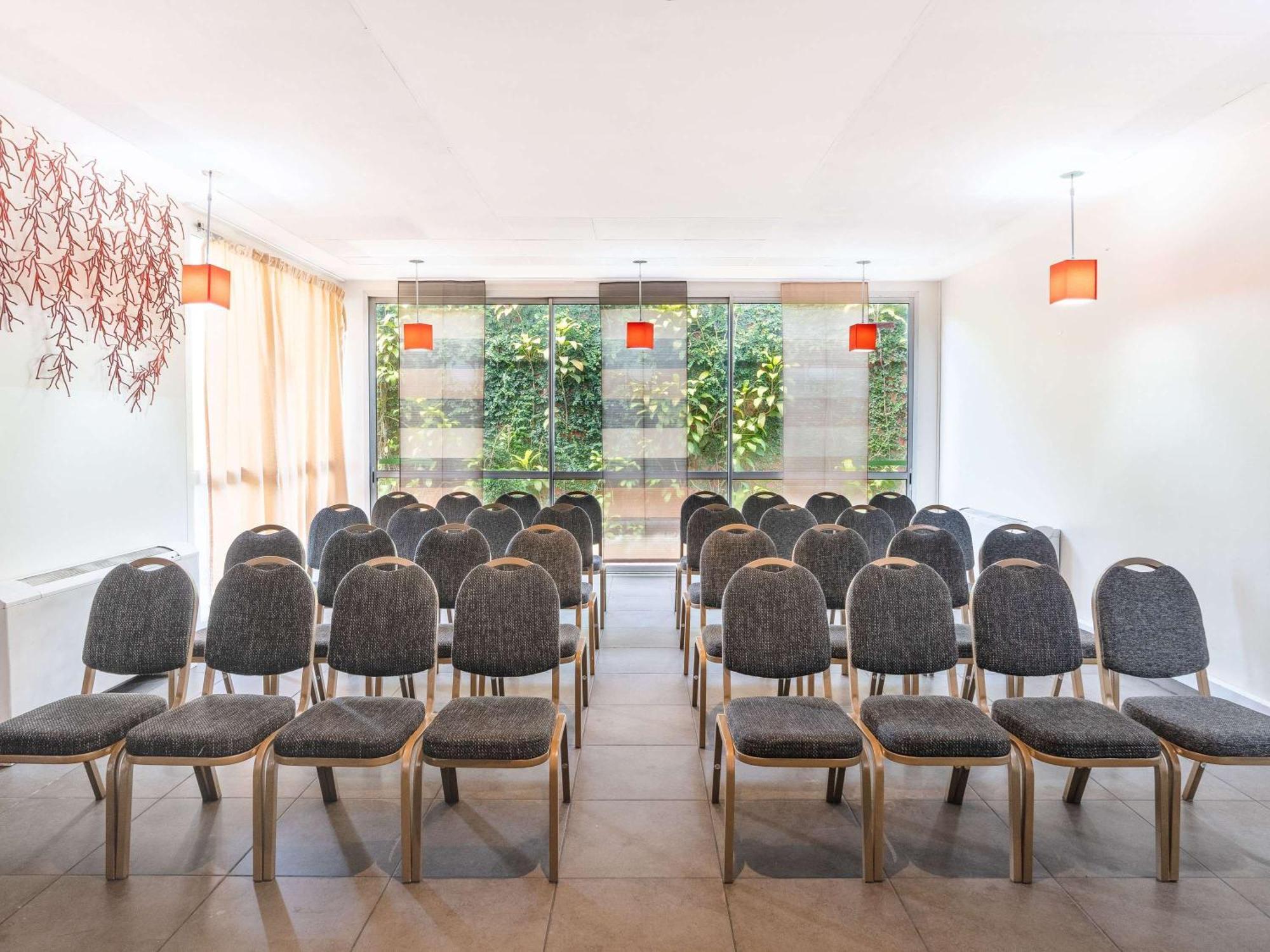 Ibis Styles Abidjan Marcory Hotel Exterior foto