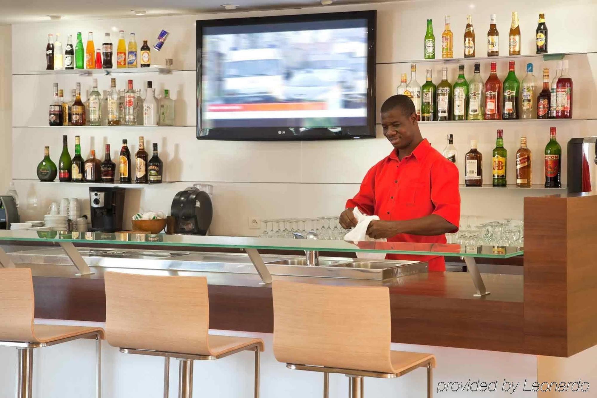 Ibis Styles Abidjan Marcory Hotel Exterior foto